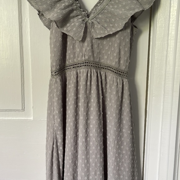 J.O.A. Los Angeles Grey Dress - Picture 3 of 10